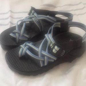 Chaco’s Blue/Yellow (almost a Beige) stripe.